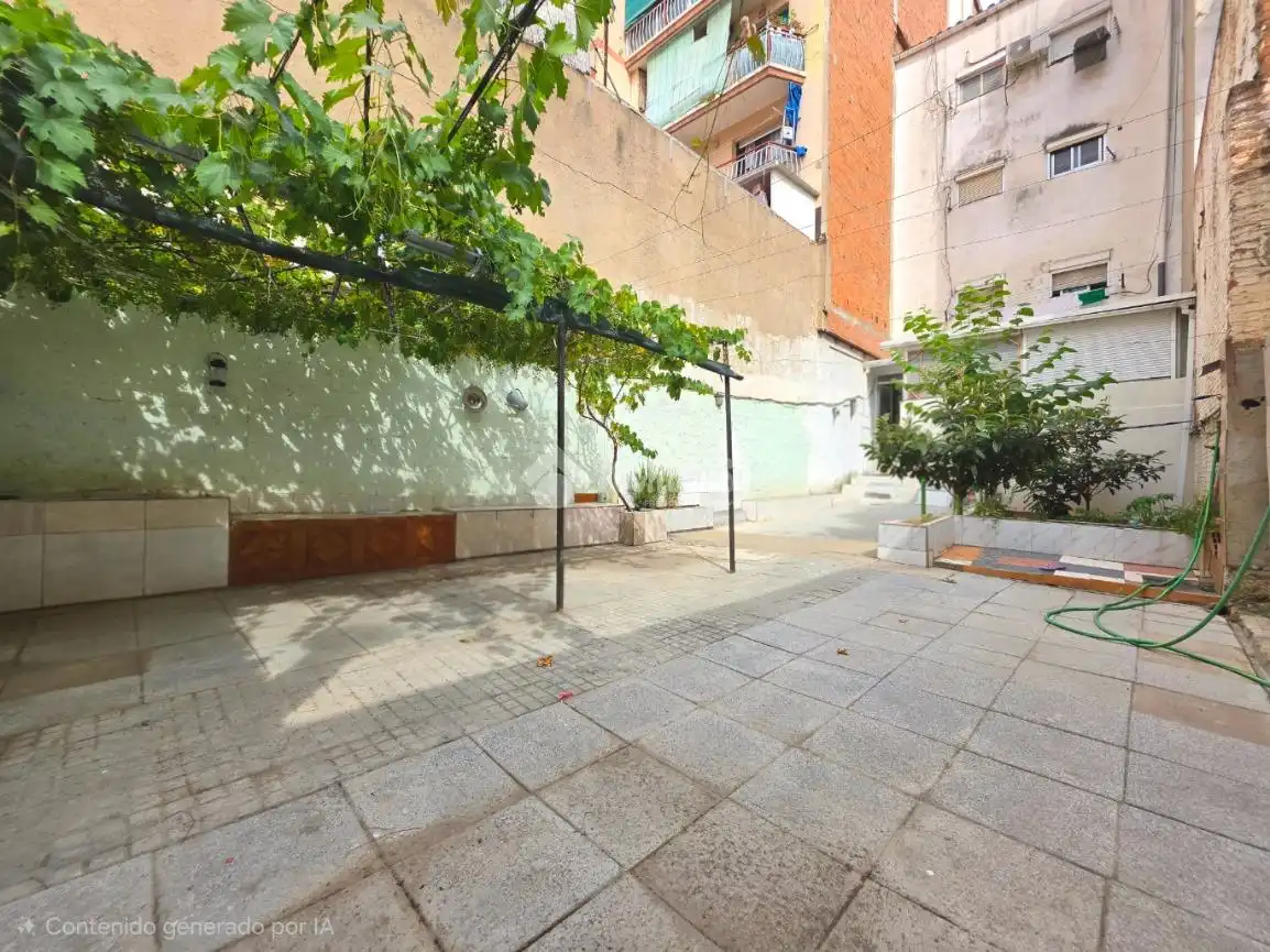 Terrassa de Pis en venda en Badalona amb Terrassa