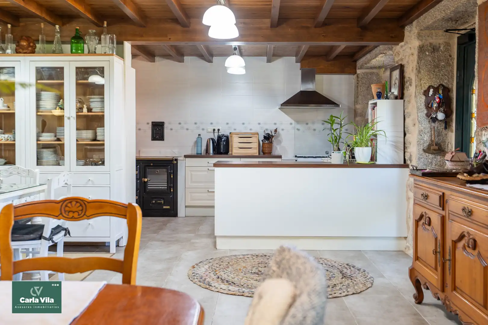 Kitchen of Country homes for sale in Guitiriz  with Heating, Private garden and Parquet flooring