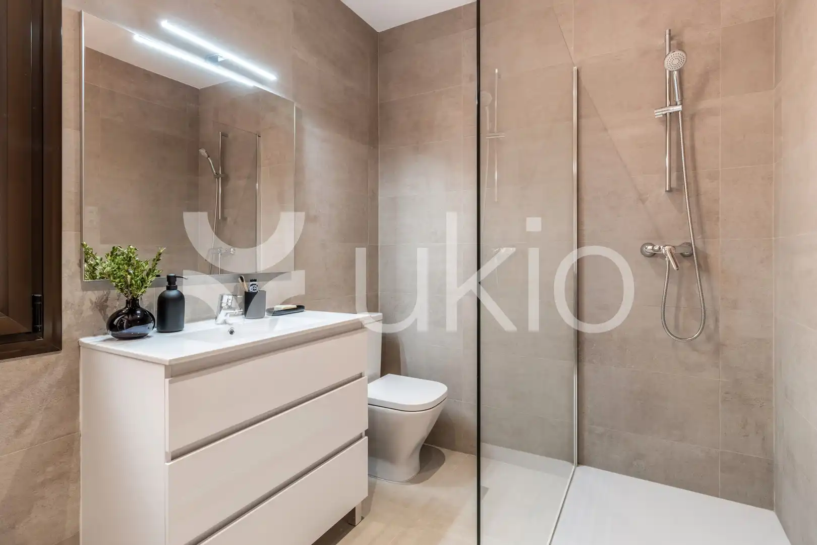 Apartament amb ascensor de lloguer a Calle de Viriato, imagen 21