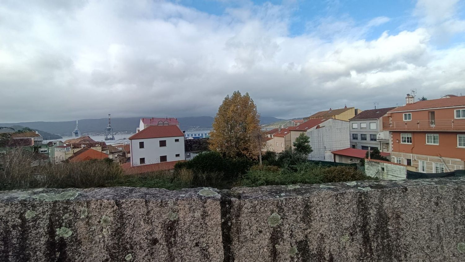 Vista exterior de Residencial en venda en Pontevedra Capital 