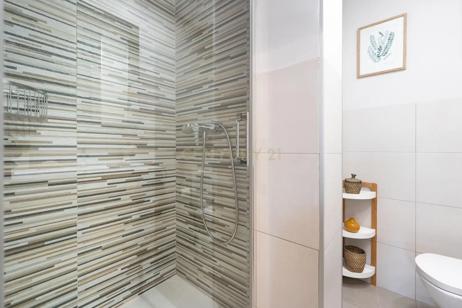 Bany de Apartament en venda en Madrid amb Aire condicionat, Traster i Forn
