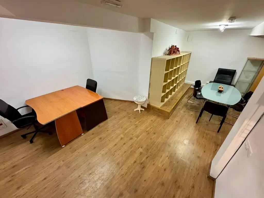 Local comercial en venta en de Josep Sangenís, imagen 8