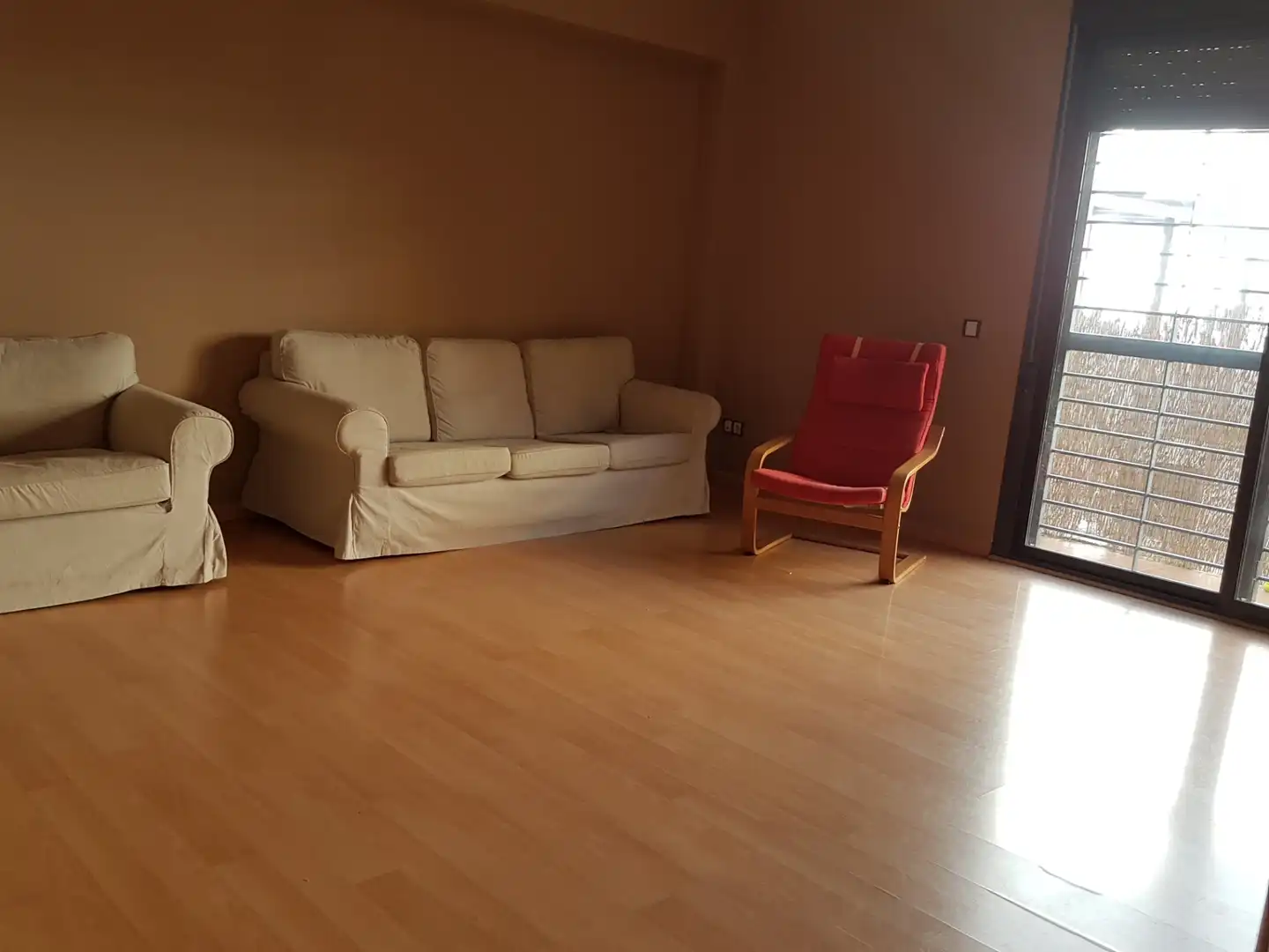 Sala d'estar de Pis en venda en Dos Hermanas amb Aire condicionat i Traster