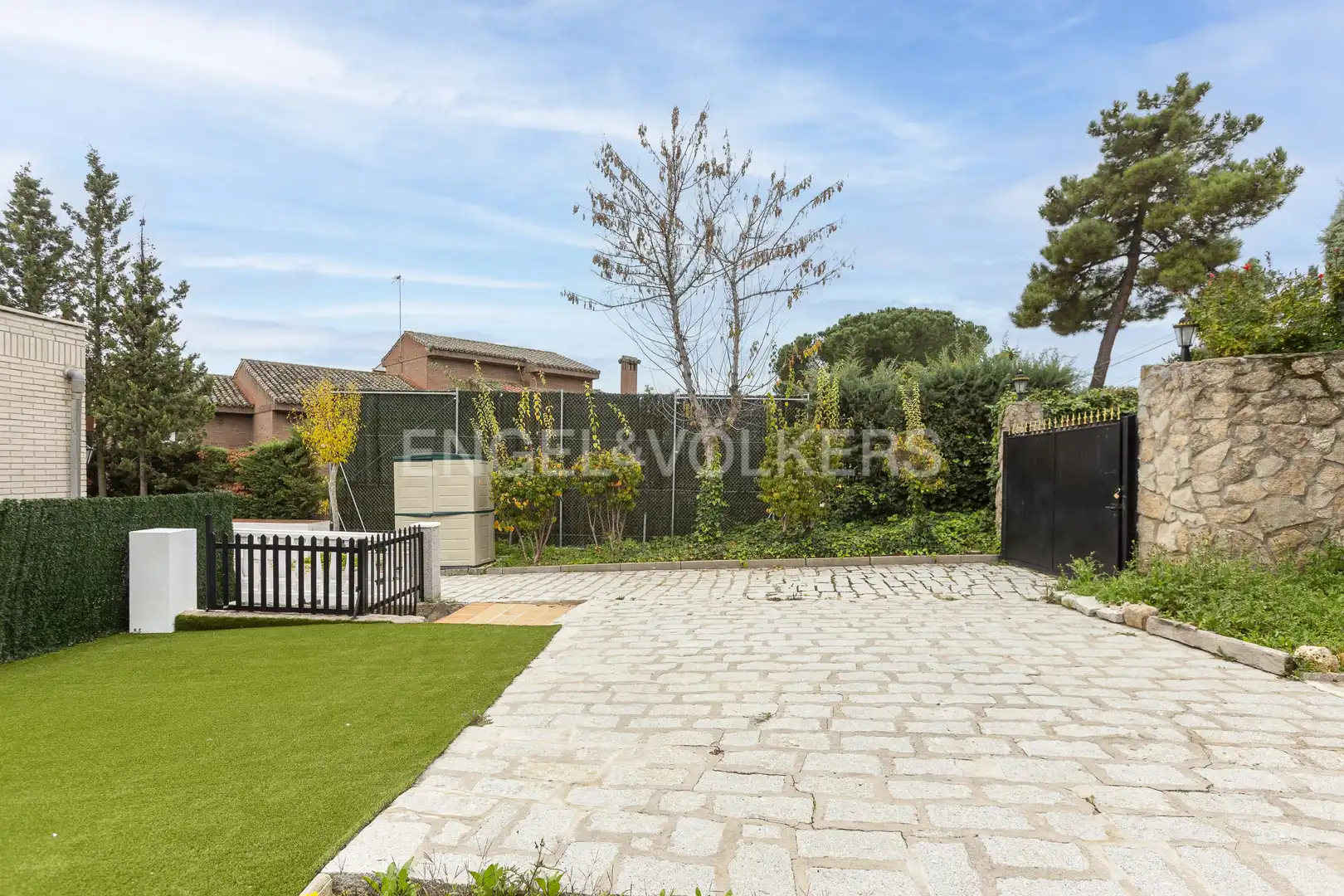 Exterior view of Houses for rent in Boadilla del Monte  with Air Conditioner, Heating and Private garden