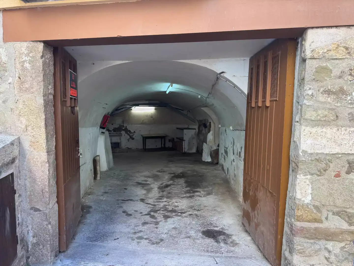 Geschaftsraum zur Miete in Besalú