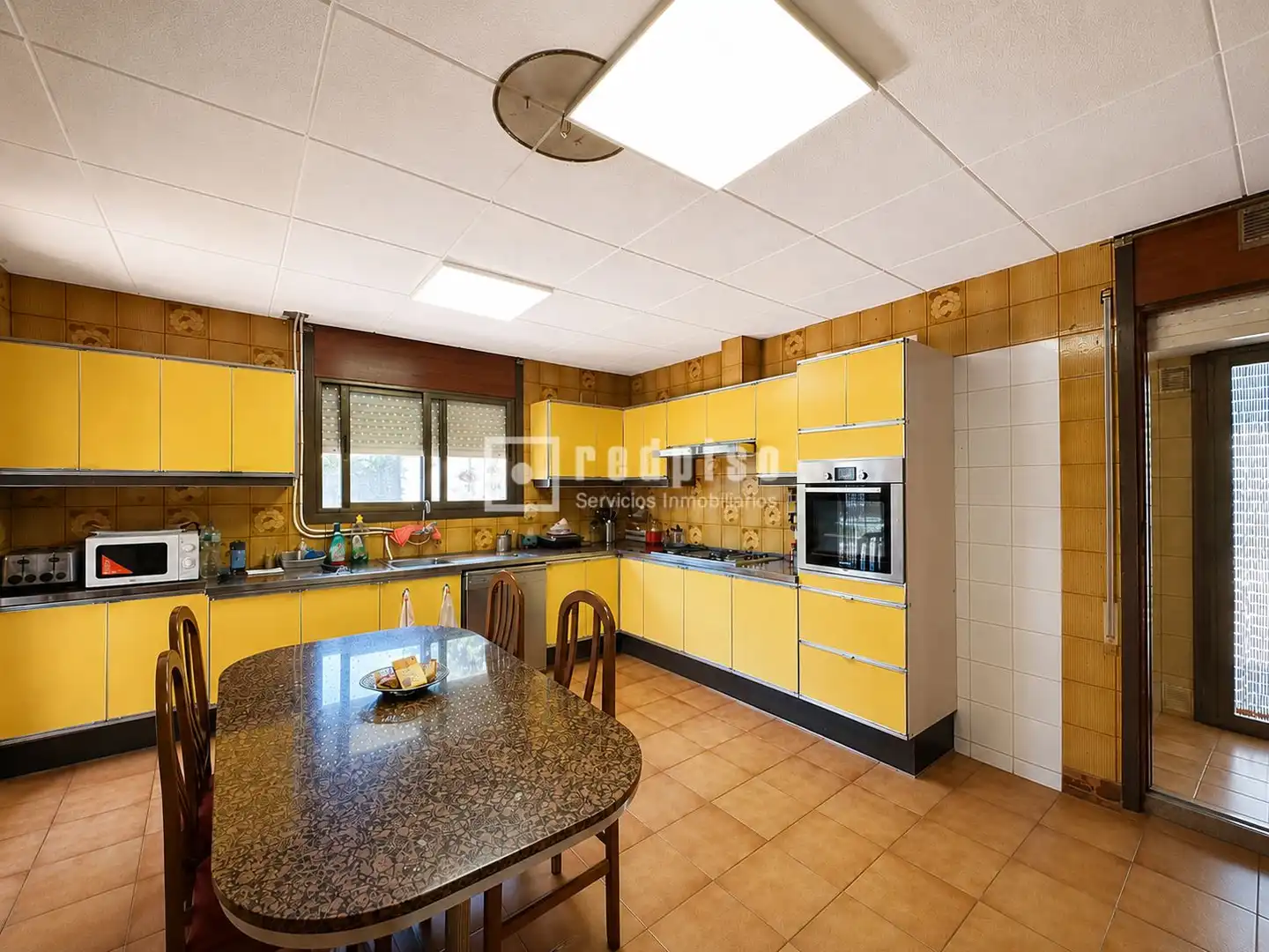 Kitchen of Houses for sale in Badalona  with Air Conditioner, Heating and Private garden