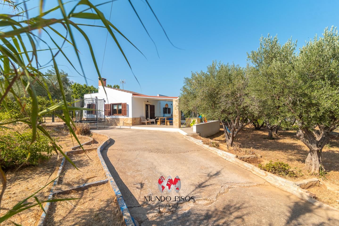 Vista exterior de Casa o xalet en venda en Marratxí amb Aire condicionat, Calefacció i Jardí privat