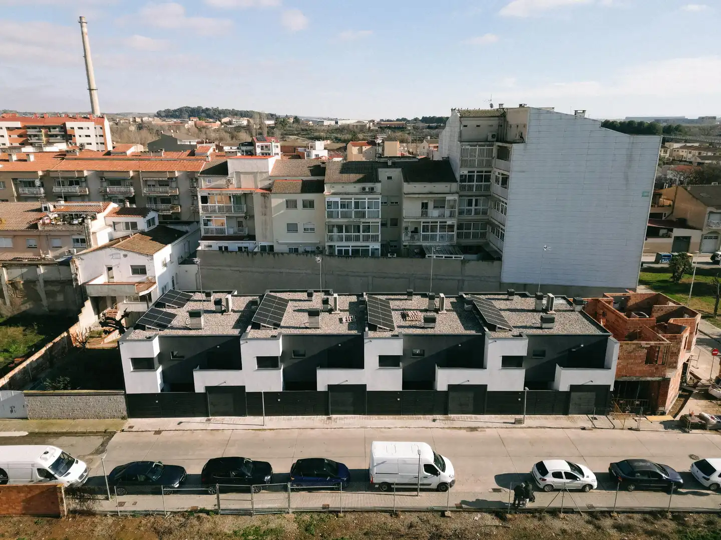 Vista exterior de Casa adosada en venda en Balaguer amb Aire condicionat, Calefacció i Jardí privat