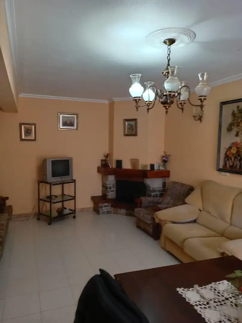 Wohnzimmer von Haus oder Chalet zum Verkauf in Malpica de Bergantiños mit Möbliert, Ofen und Mikrowelle