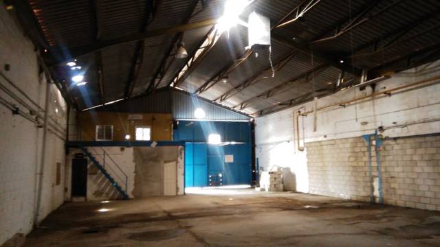 Nave industrial en Venta en Palmete