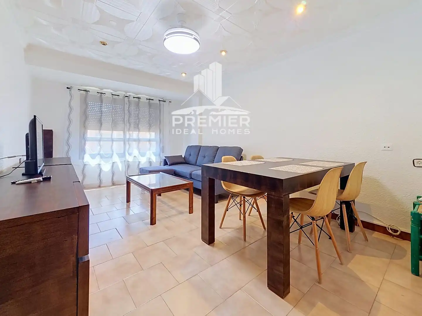 Living room of Flat for rent in Petrer  with Terrace and Furnished