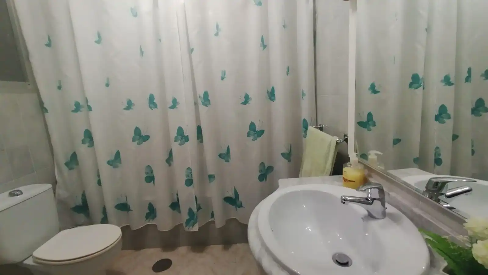 Baño de Casa o chalet en venta en La Puebla de Almoradiel con Calefacción, Terraza y Trastero