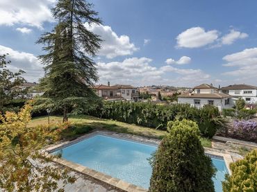 Villa avec piscine à vendre à Calle Geranio 14