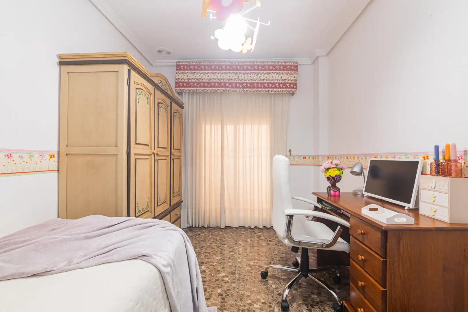 Habitación de Planta baja en venta en Elche / Elx con Aire acondicionado, Calefacción y Terraza