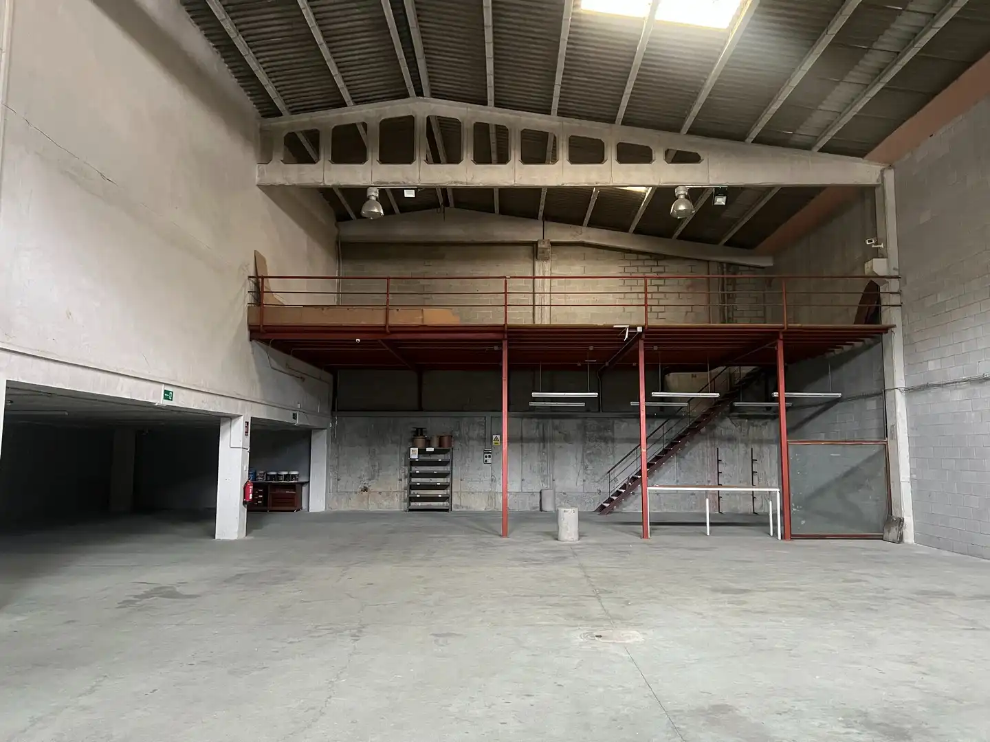 Nave industrial in affitto a Rúa Bell