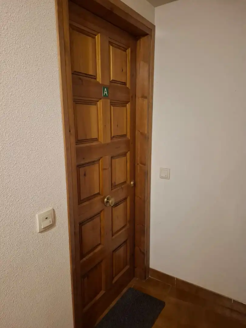 Flat for sale in Setcases  with Furnished