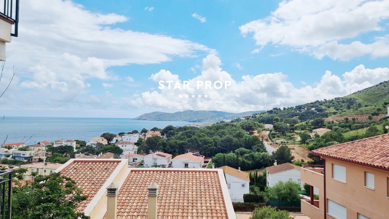 Exterior view of Flat for sale in Llançà  with Oven, Washing machine and Microwave