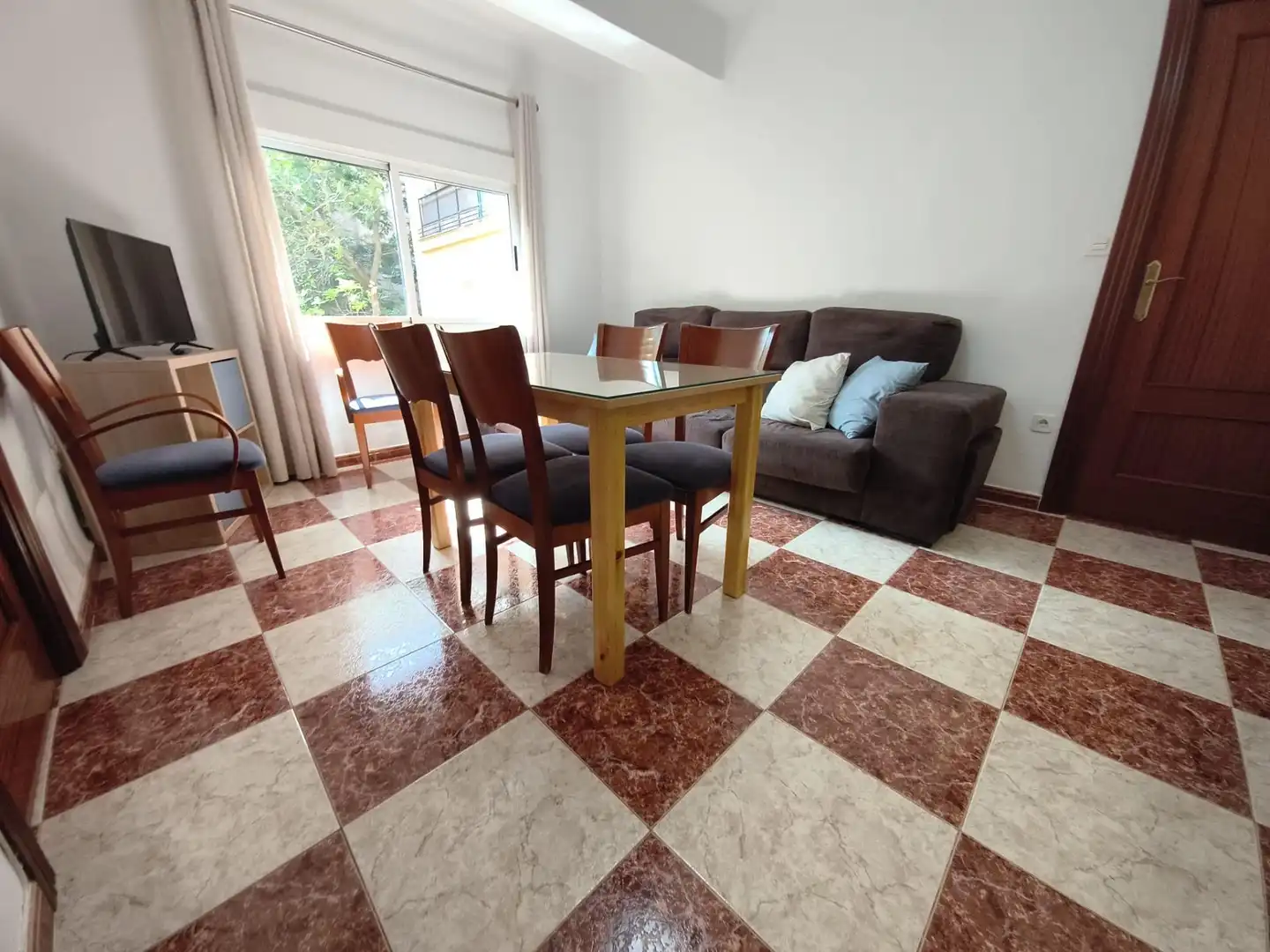 Sala de estar de Piso de alquiler en Granada con Terraza y Amueblado