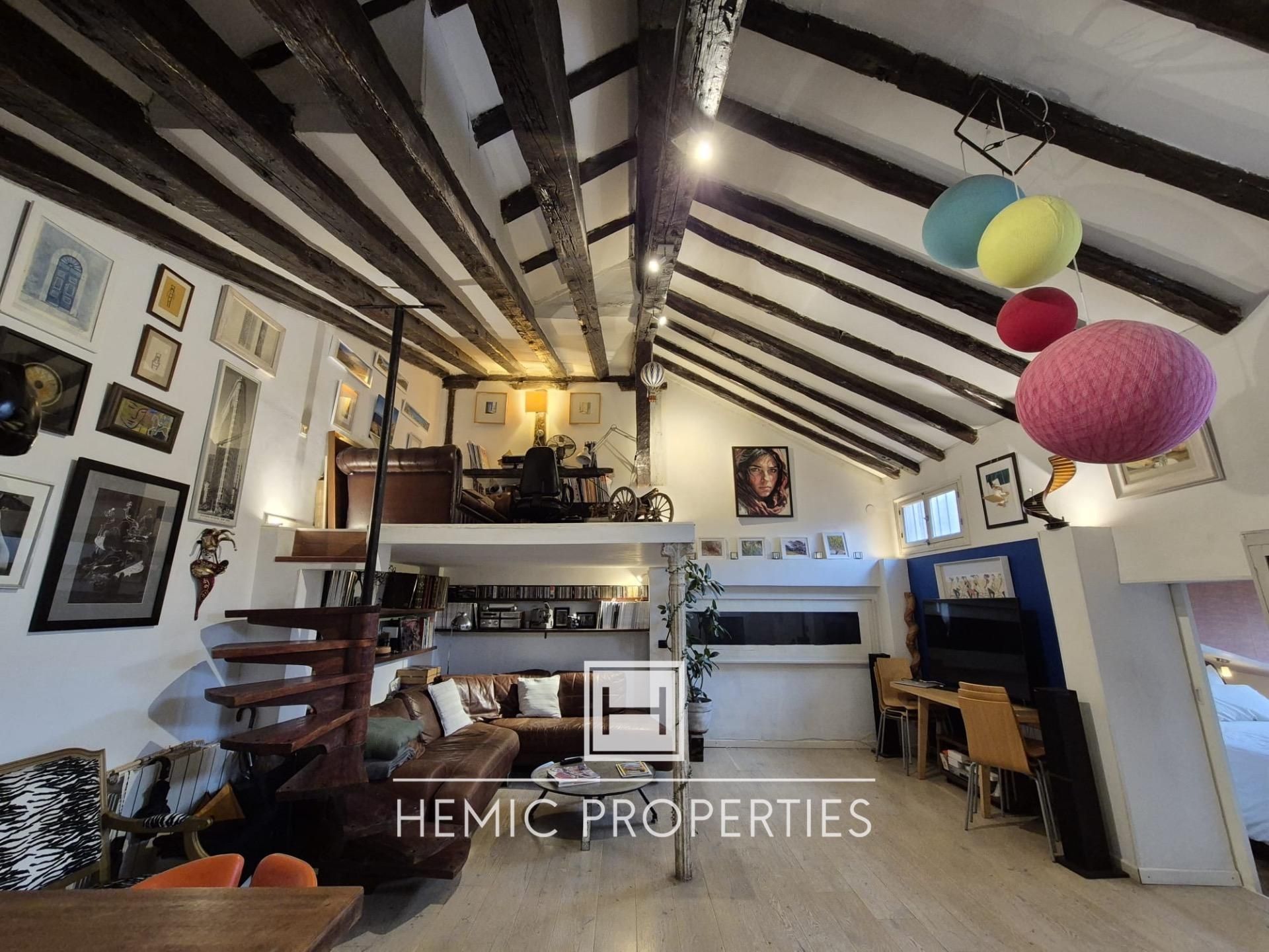 Living room of Flat for sale in  Madrid Capital  with Air Conditioner and Heating