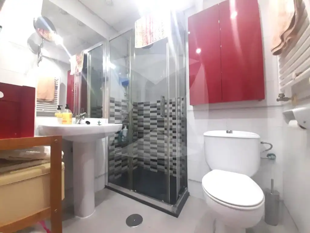 Badezimmer von Wohnung zum Verkauf in Badajoz mit Klimaanlage