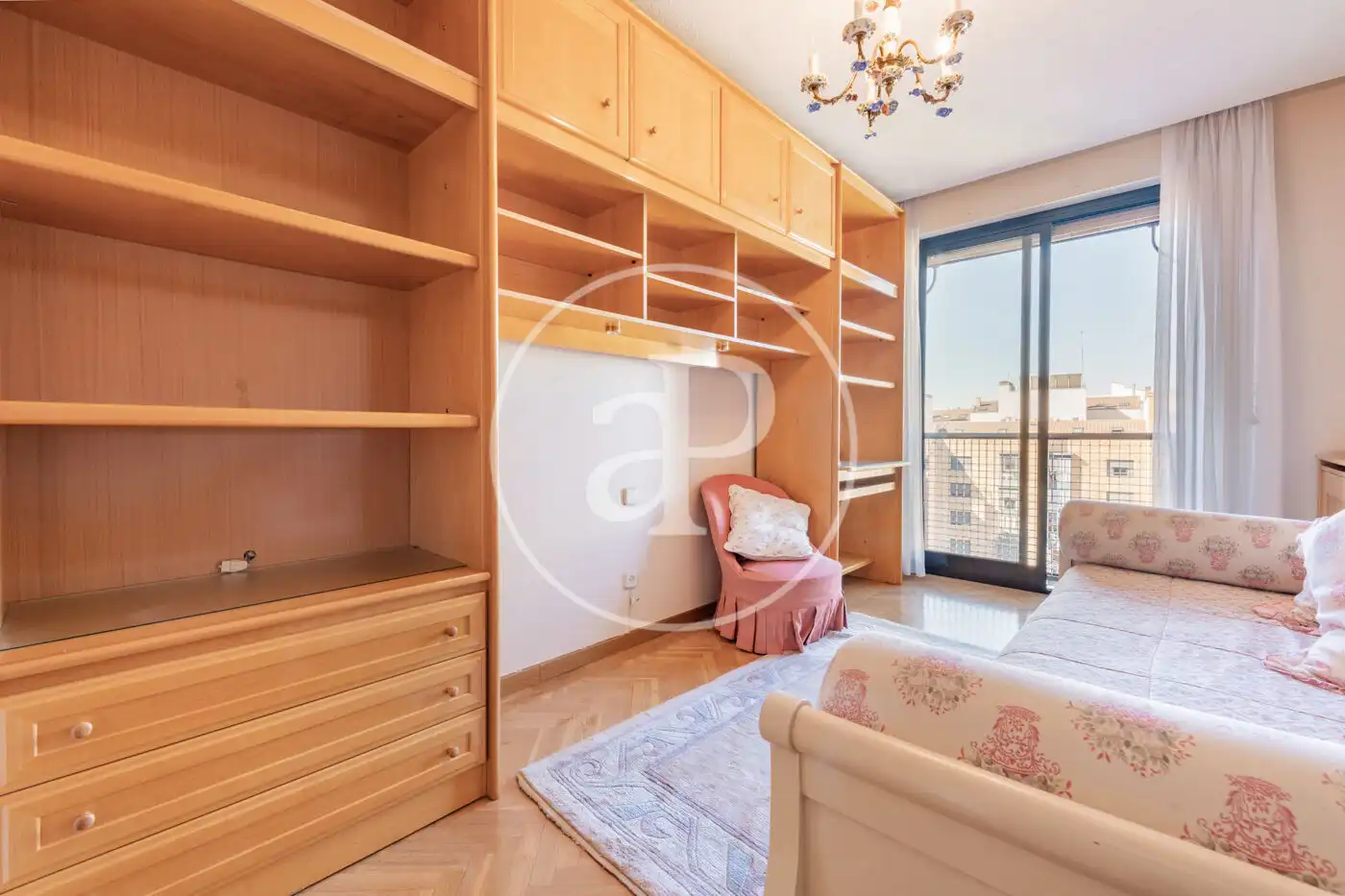 Bedroom of Flat for sale in Madrid  with Air Conditioner and Heating