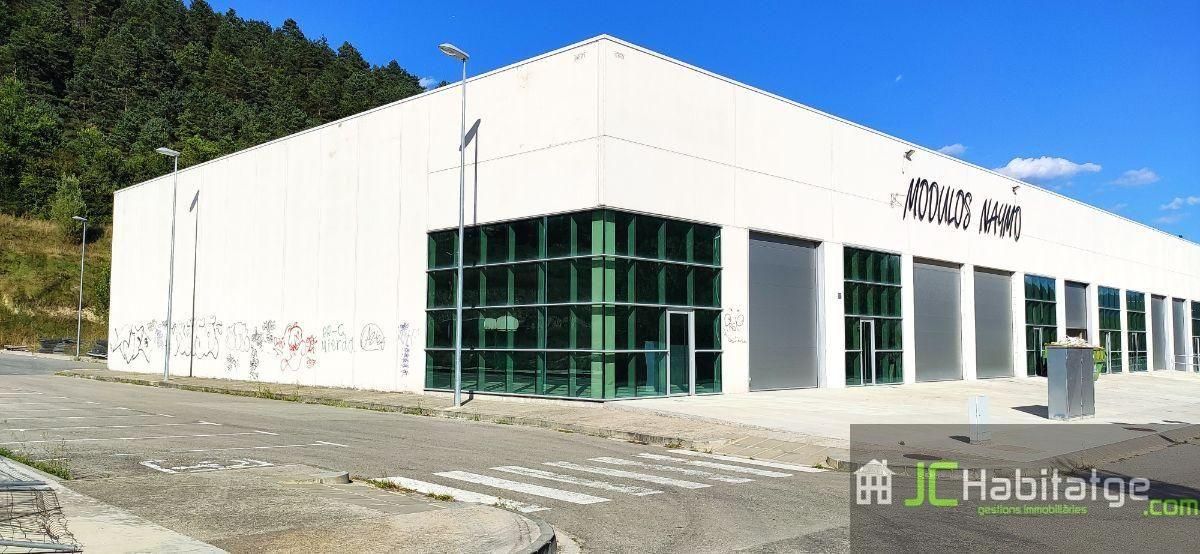 Industrial buildings to rent in Campdevànol