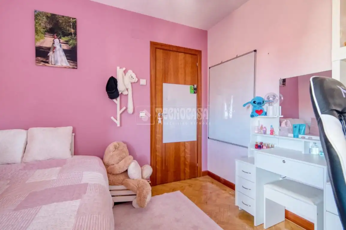 Habitación de Piso en venta en Topas con Terraza