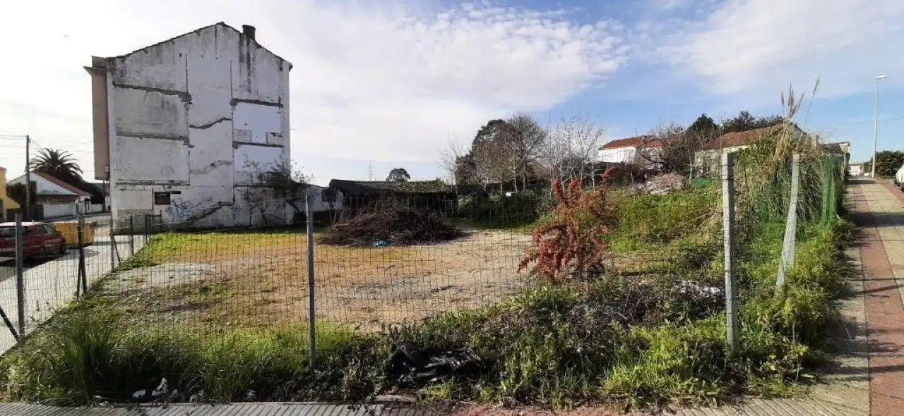 Terreno residenziale in vendita a A Malata - Catabois - Ciudad Jardín
