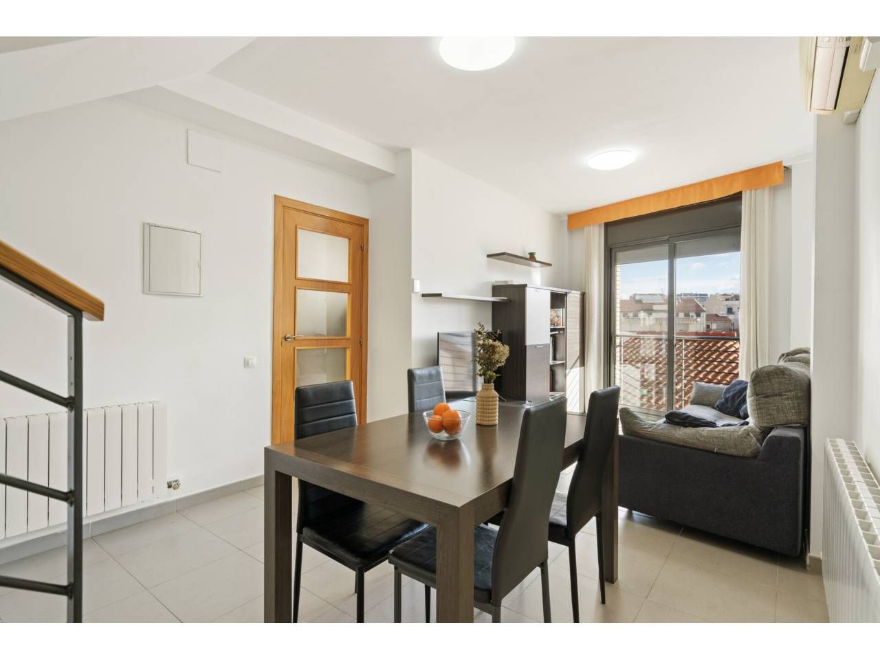 Dining room of Duplex for sale in Terrassa  with Air Conditioner, Heating and Parquet flooring