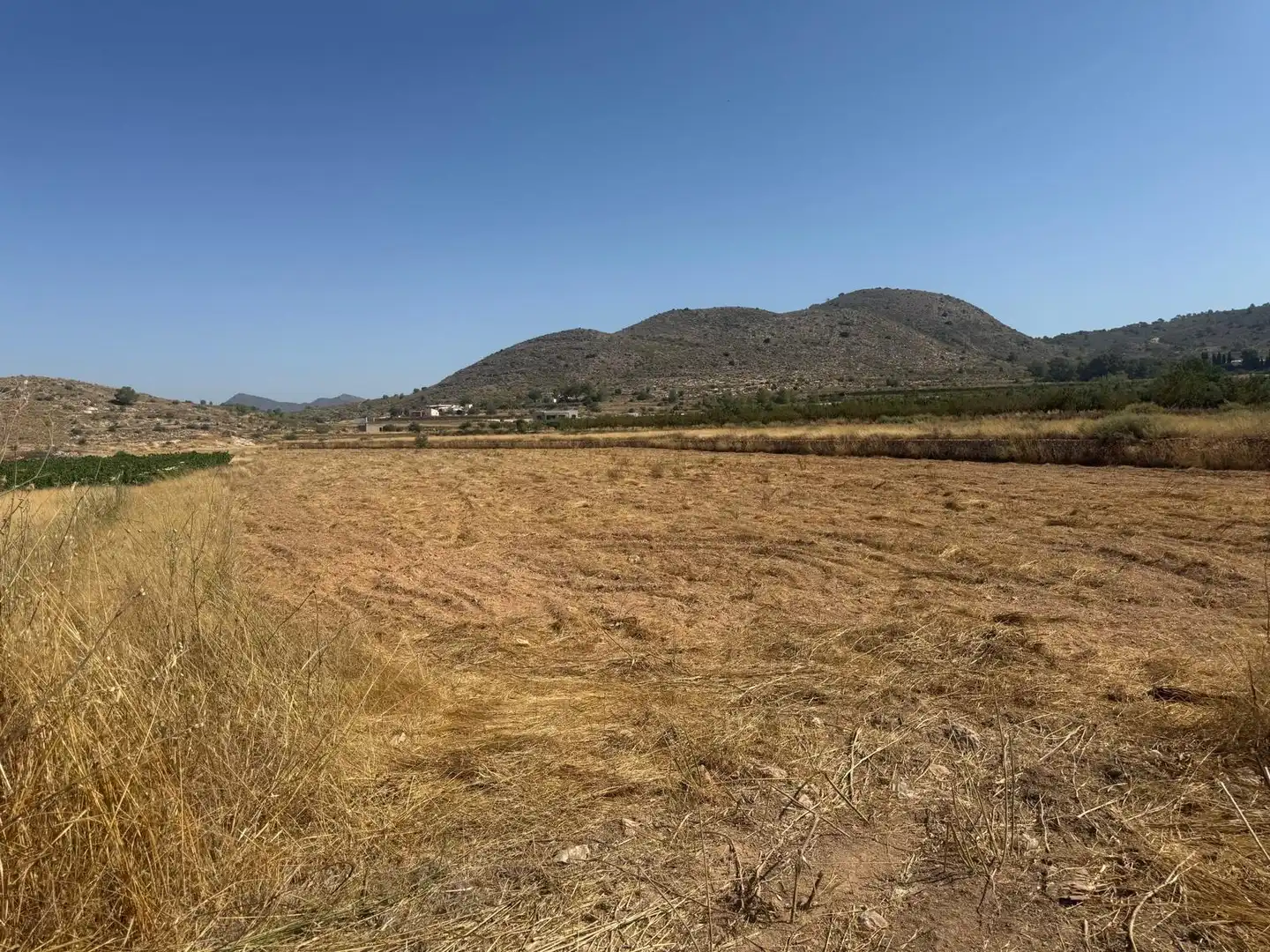 Grundstücke zum Verkauf in Hondón de las Nieves / El Fondó de les Neus, Alicante
