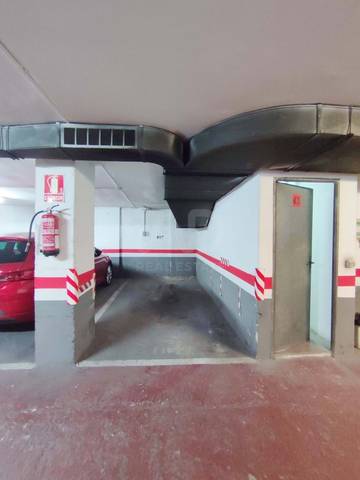 Garaje en Venta en Centre