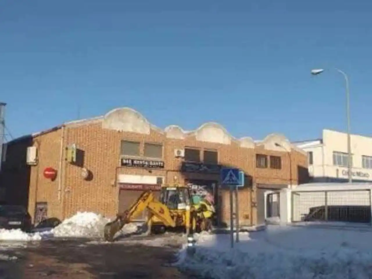 Vista exterior de Nave industrial en venta en Fuenlabrada