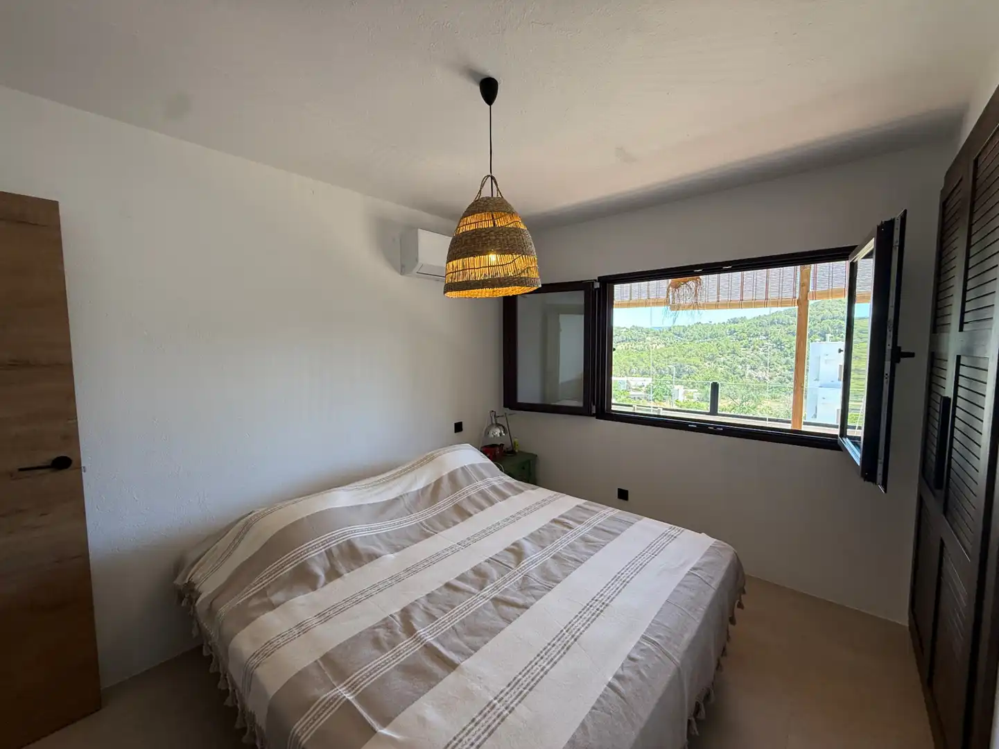Dormitori de Apartament en venda en Sant Joan de Labritja amb Aire condicionat i Terrassa