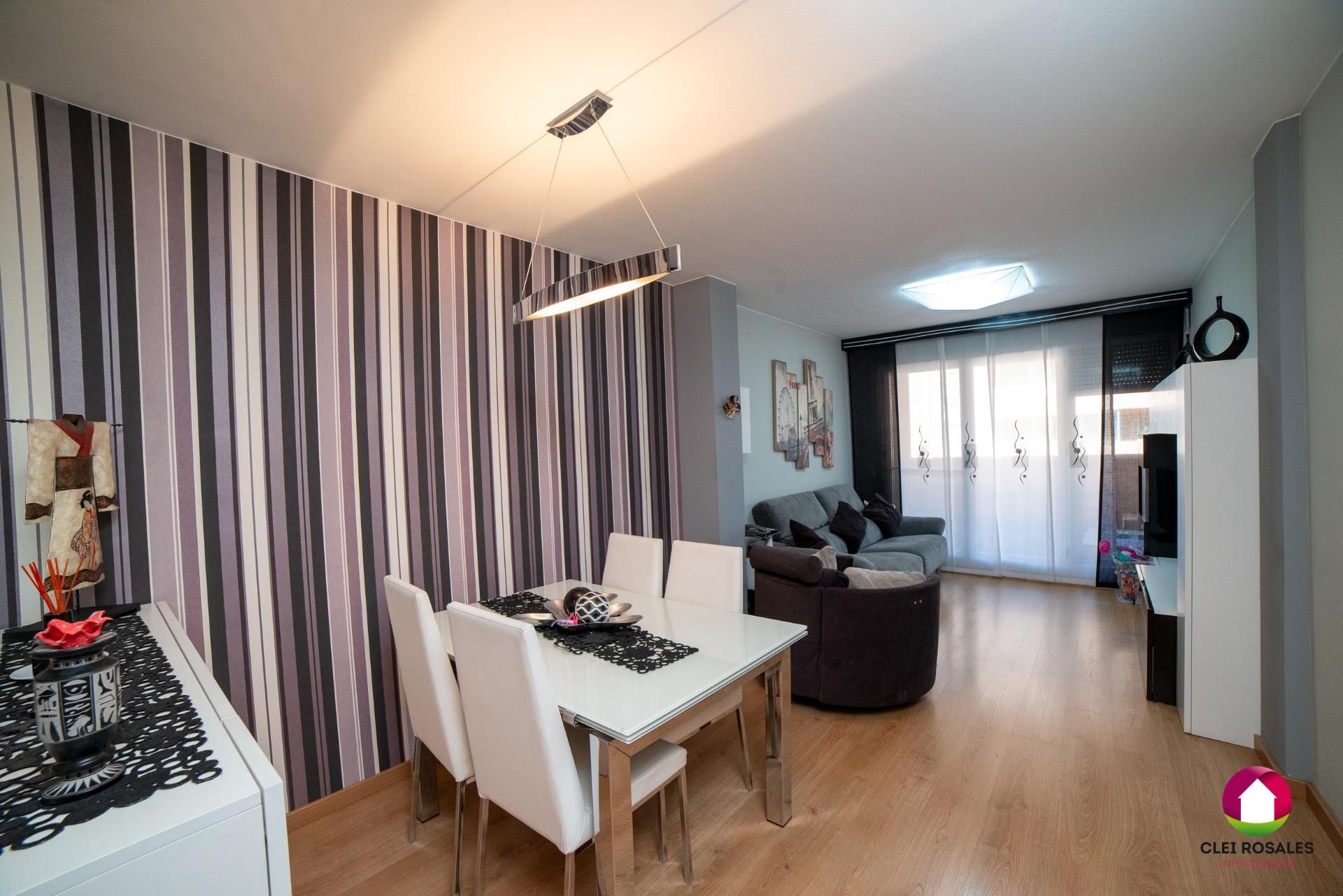 Sala d'estar de Pis en venda en  Zaragoza Capital amb Aire condicionat, Calefacció i Terrassa
