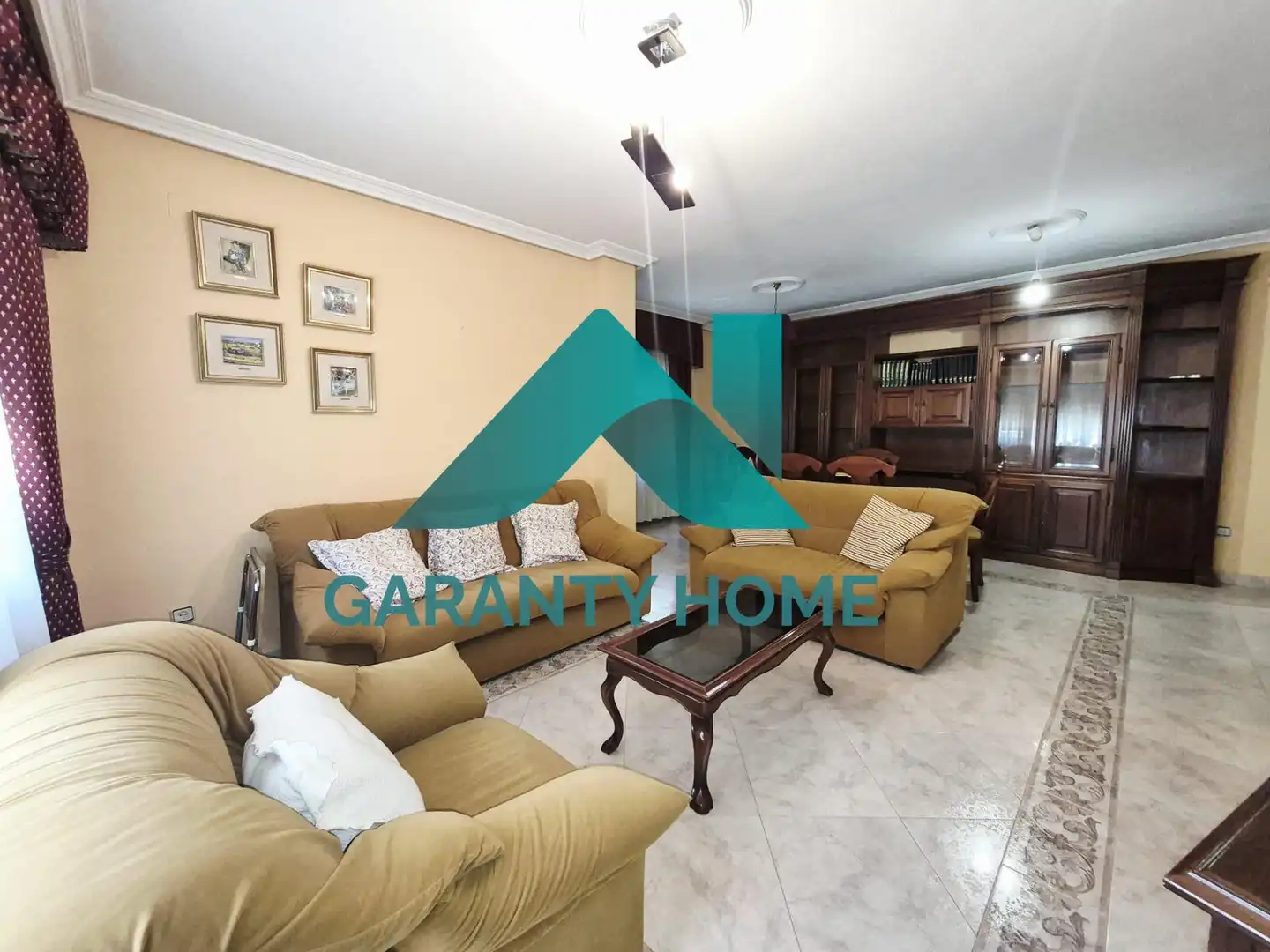 Living room of Houses for sale in Cáceres  with Air Conditioner, Heating and Private garden