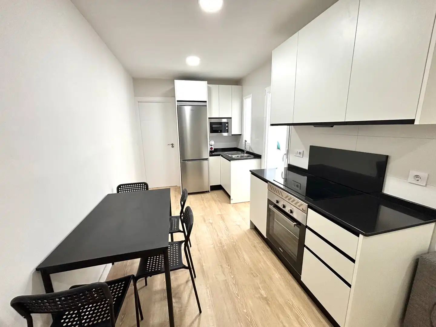 Cocina de Piso de alquiler en Plasencia con Aire acondicionado, Calefacción y Parquet