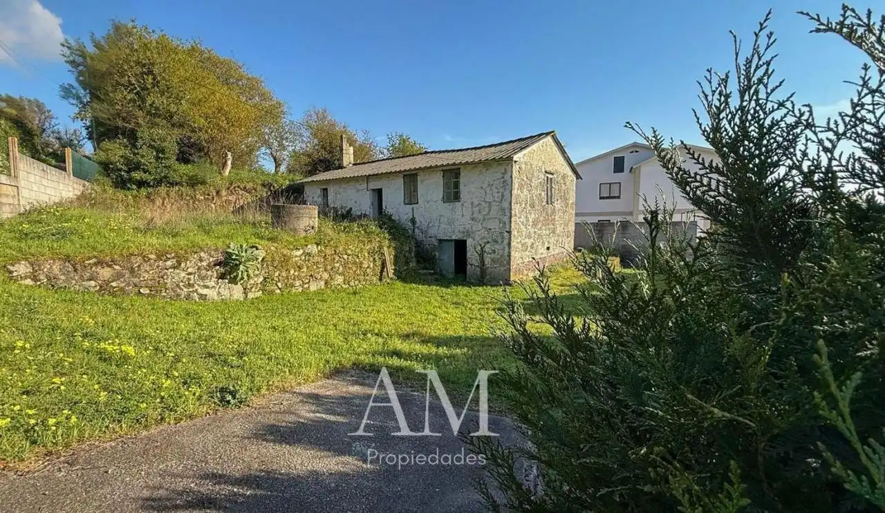 Casa o chalet en venta en Nigrán con Jardín privado