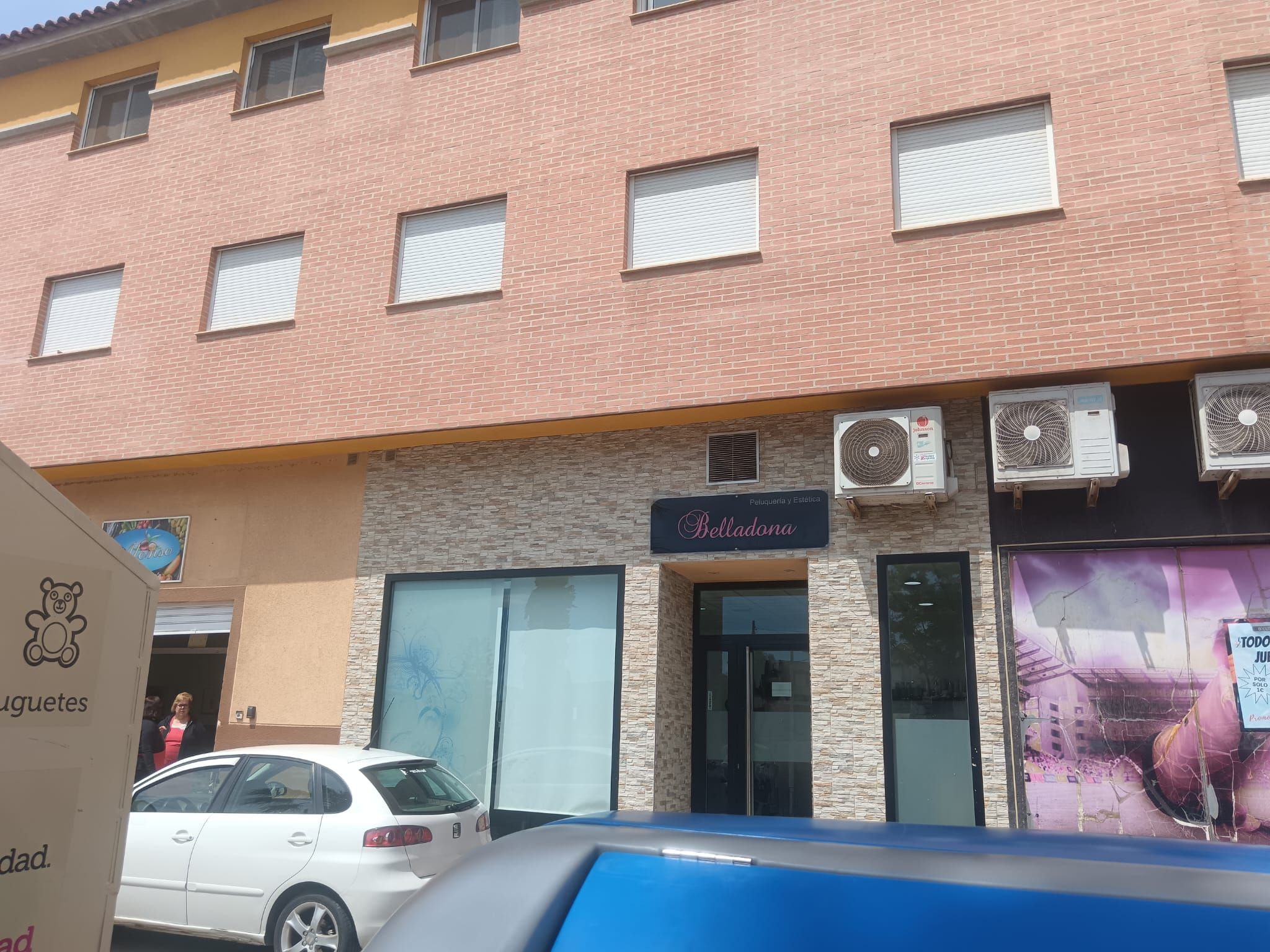 Vista exterior de Local en venda en Mazarrón