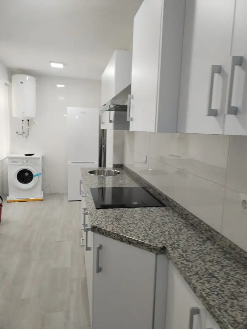 Cocina de Piso de alquiler en Huelva con Amueblado y Lavadora