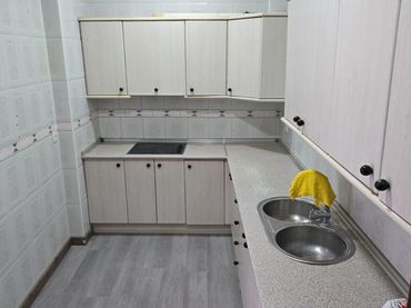 Maison rustique à vendre à Calle Falangista Francisco Sopesen