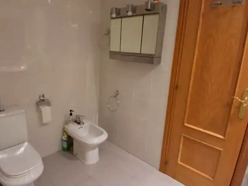 Baño de Piso en venta en Figueres con Aire acondicionado, Piscina y Balcón