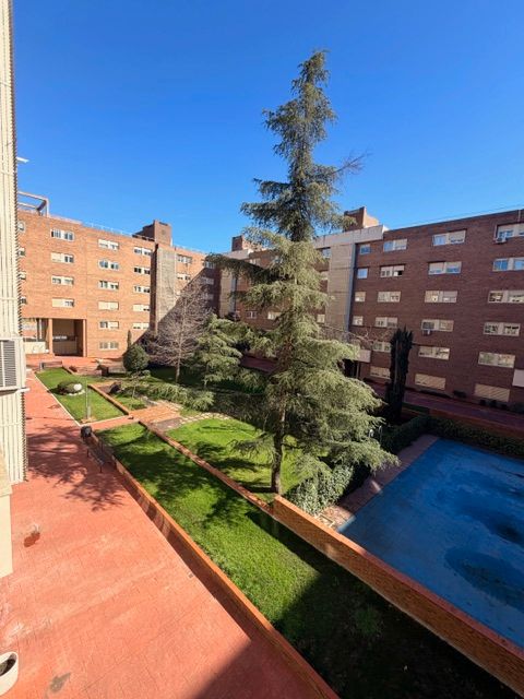 Exterior view of Flat for sale in  Madrid Capital  with Air Conditioner, Heating and Storage room