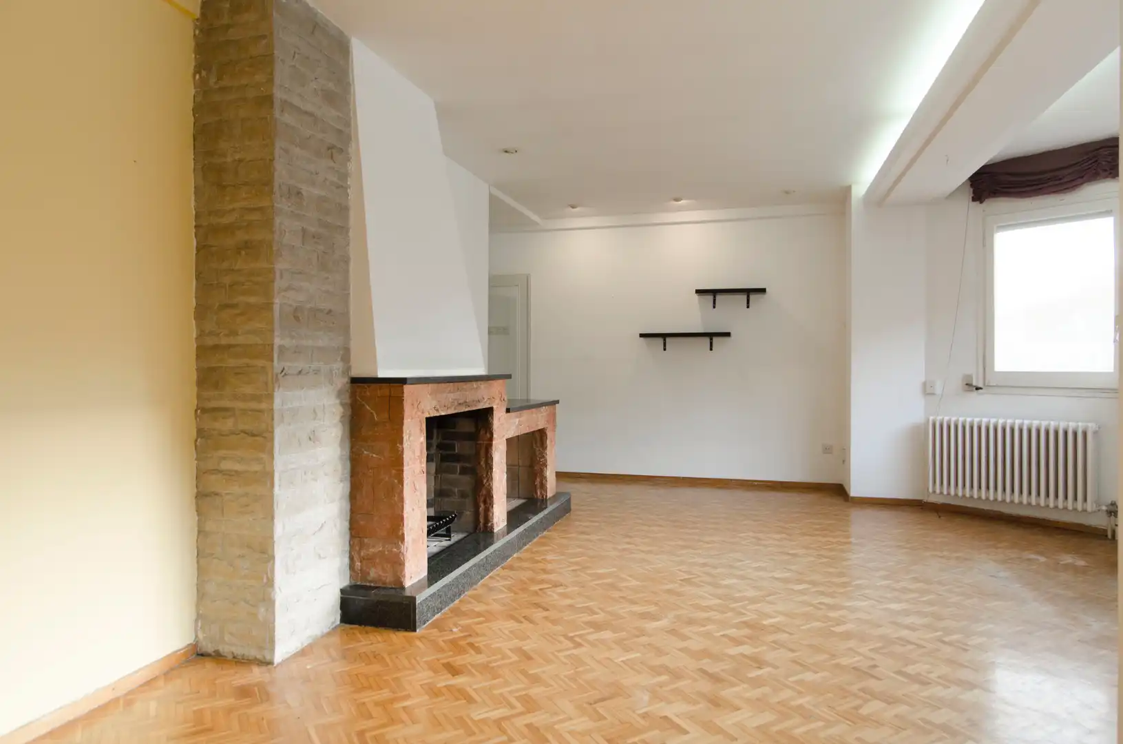 Piso en venta en Manresa con Calefacción, Trastero y Horno