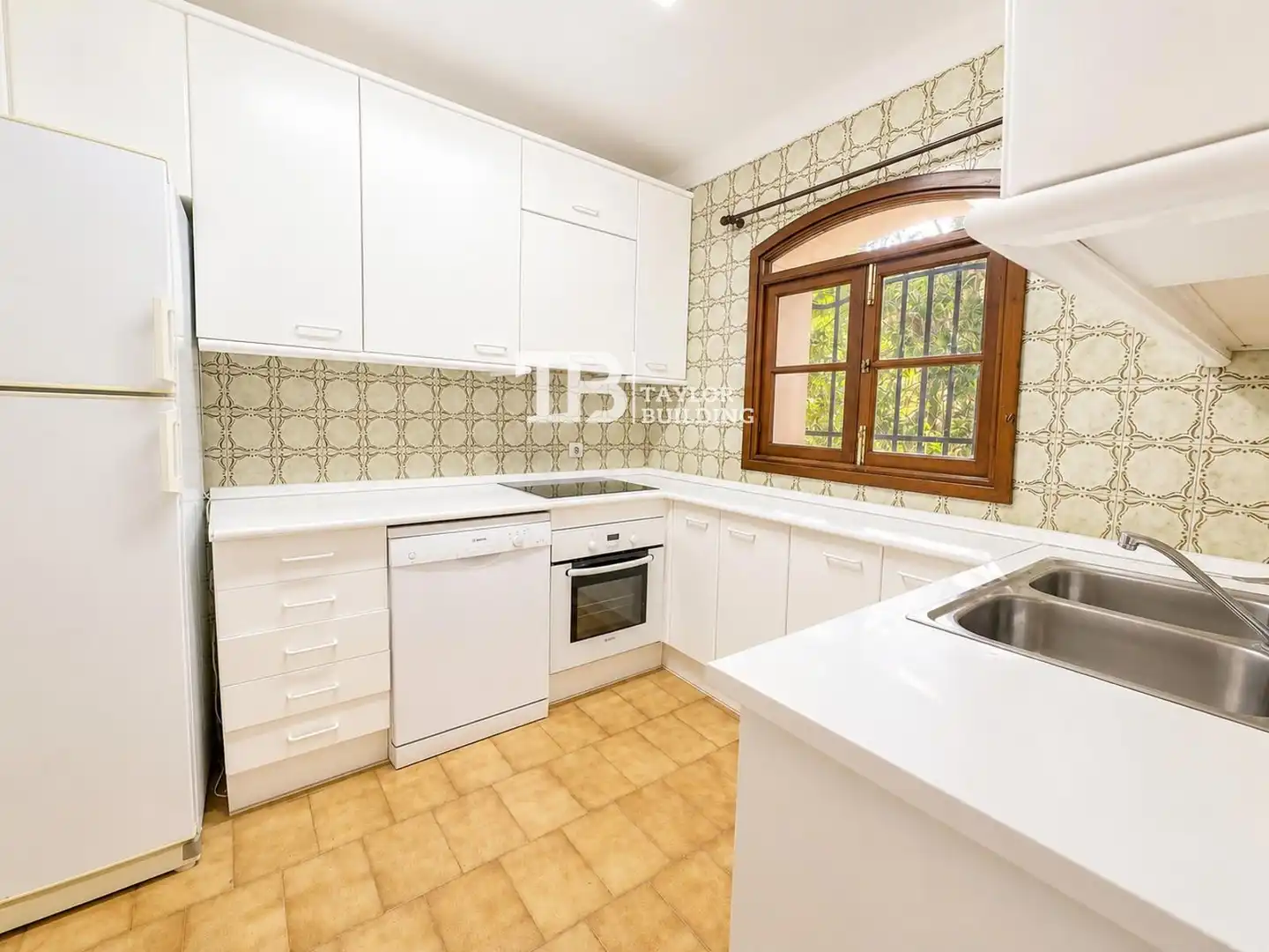 Cuina de Casa o xalet en venda en Calvià amb Jardí privat, Terrassa i Traster