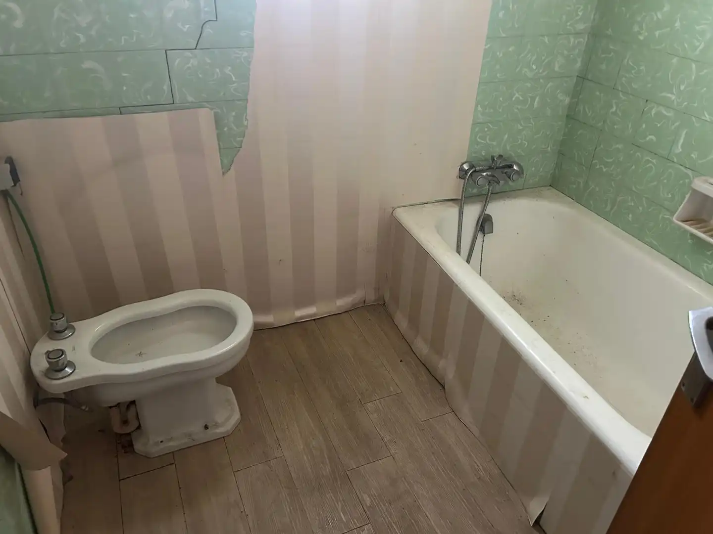 Bathroom of Detached homes for sale in Massalcoreig