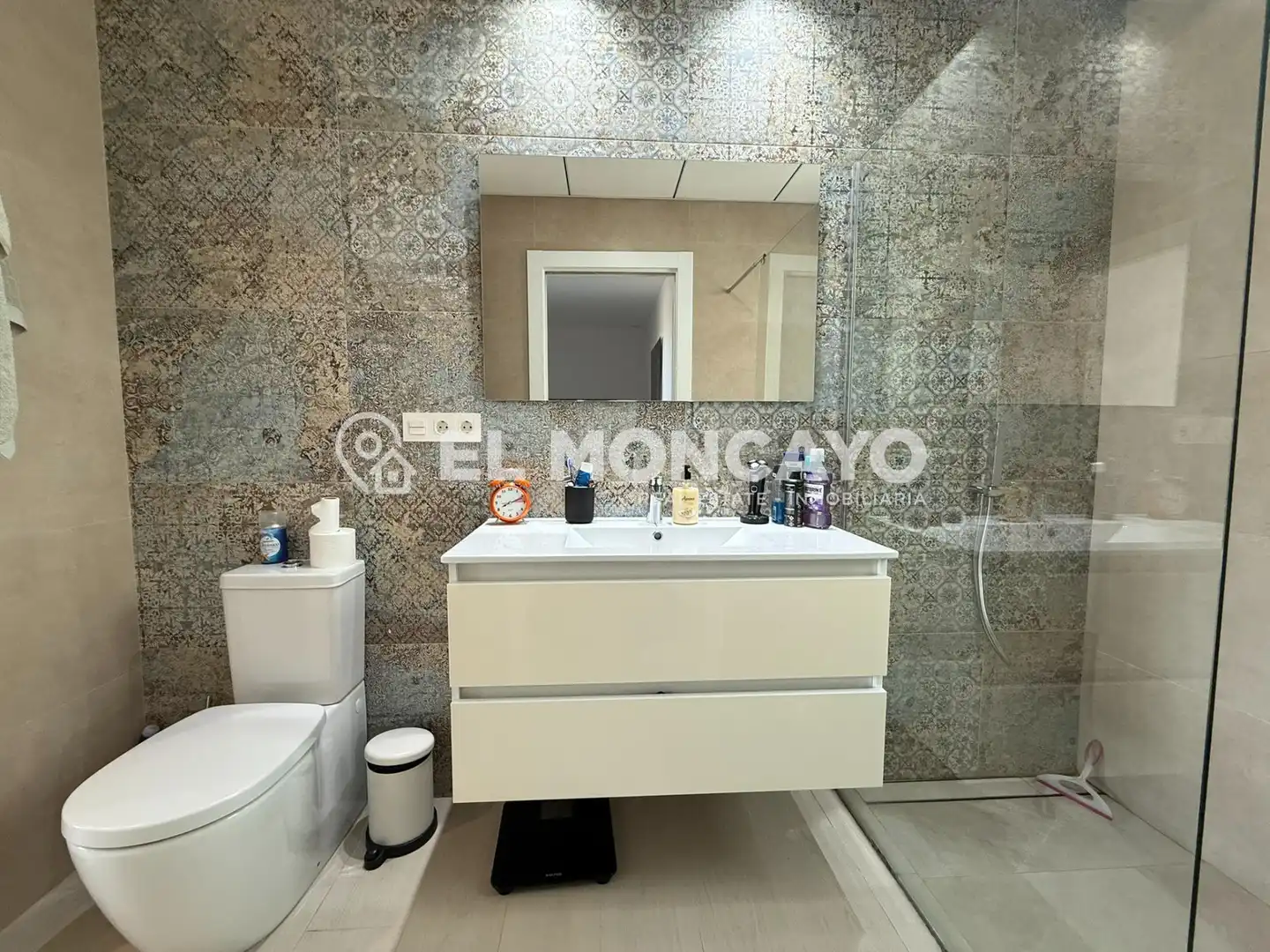 Baño de Casa adosada en venta en Rojales con Aire acondicionado, Calefacción y Jardín privado