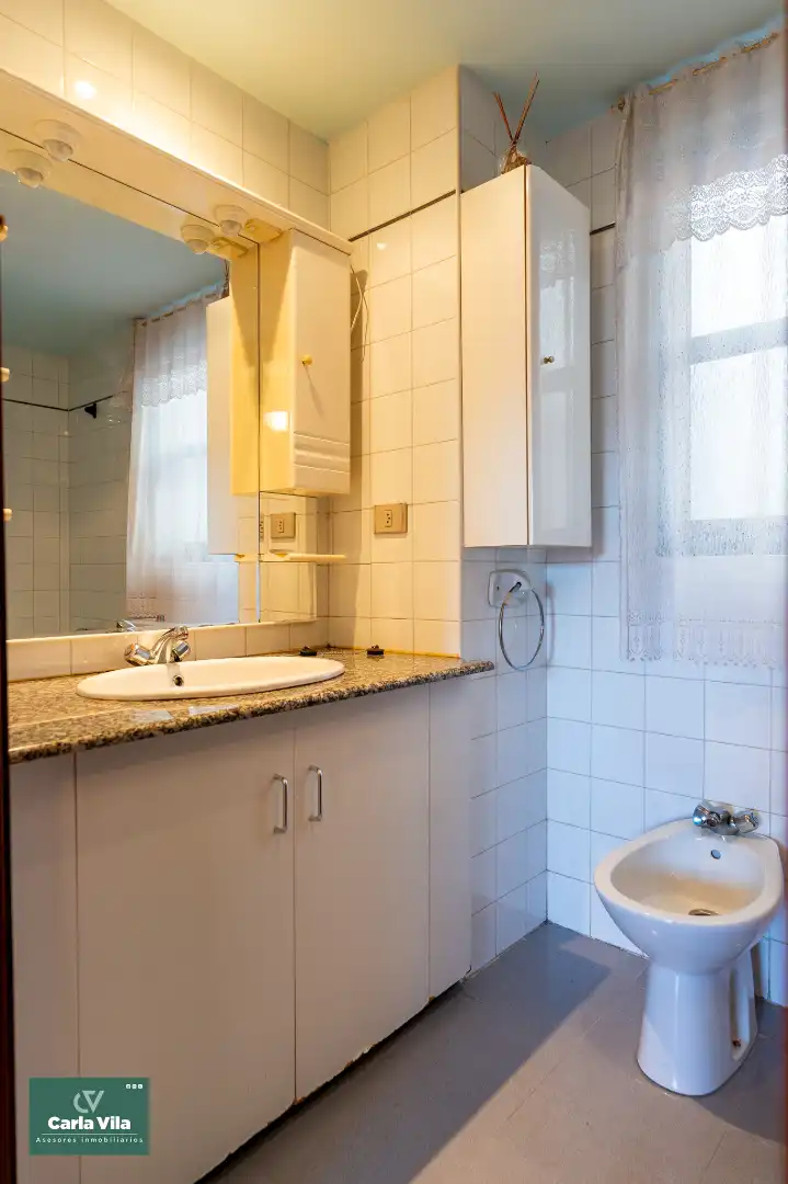 Bathroom of Flat for sale in A Piriganlla - Albeiros - Garabolos