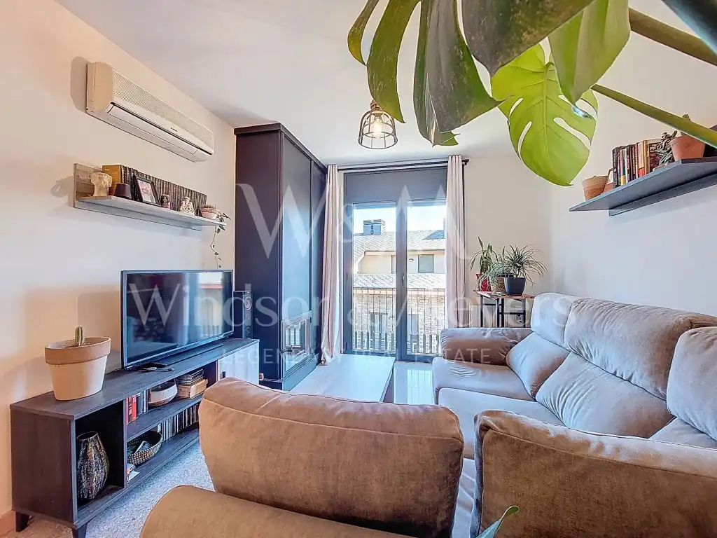 Flat with terrace for sale in Avenida Cadi, imagen 3