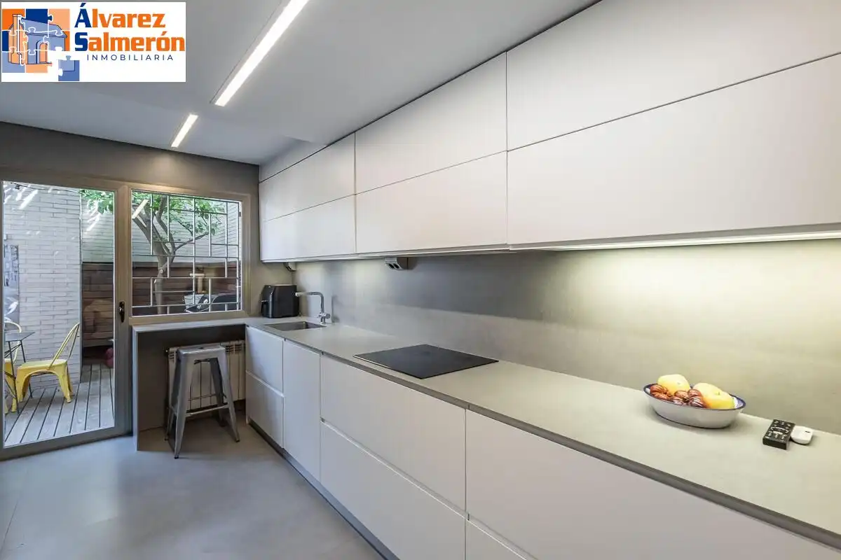 Kitchen of Detached homes for sale in Granada