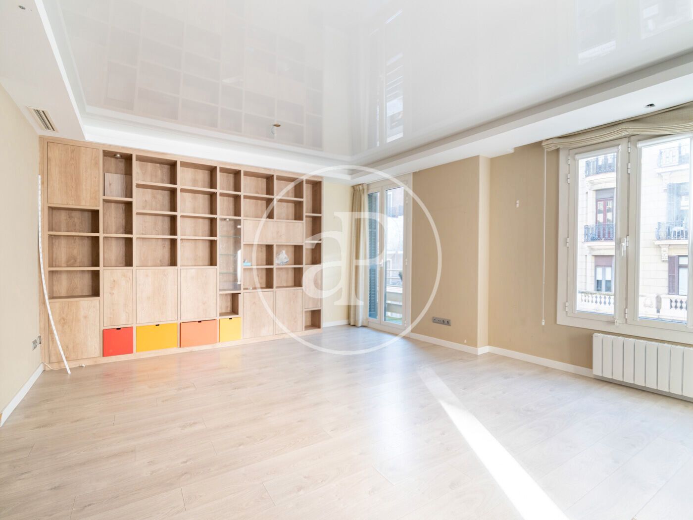 Sala d'estar de Pis en venda en  Barcelona Capital amb Aire condicionat, Calefacció i Balcó